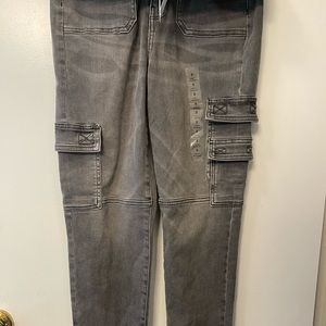 American Eagle, high waisted, stretch, gray skinny jeans. Never worn, size 8